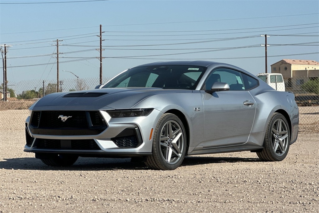 2025 Ford Mustang GT photo 5