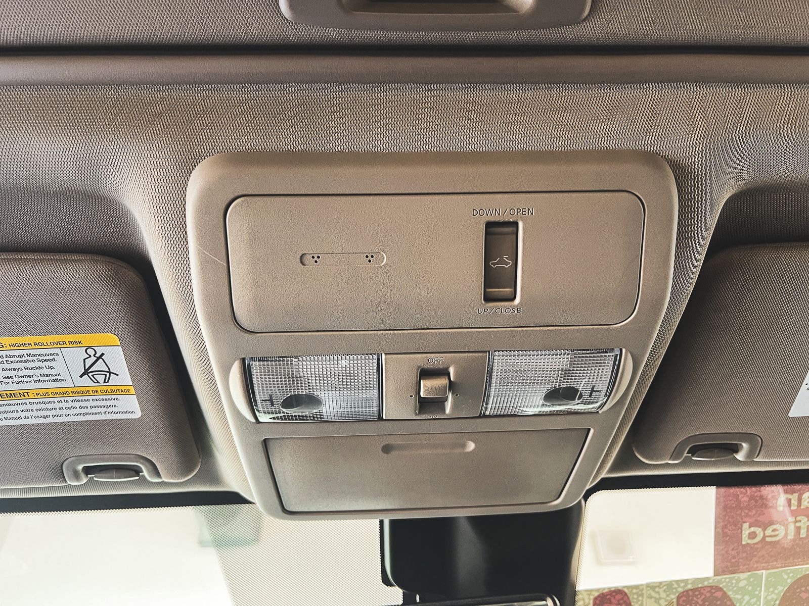 2024 Nissan Frontier SL photo 18