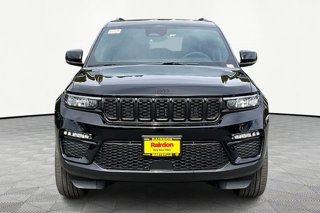 2025 Jeep Grand Cherokee Limited photo 12