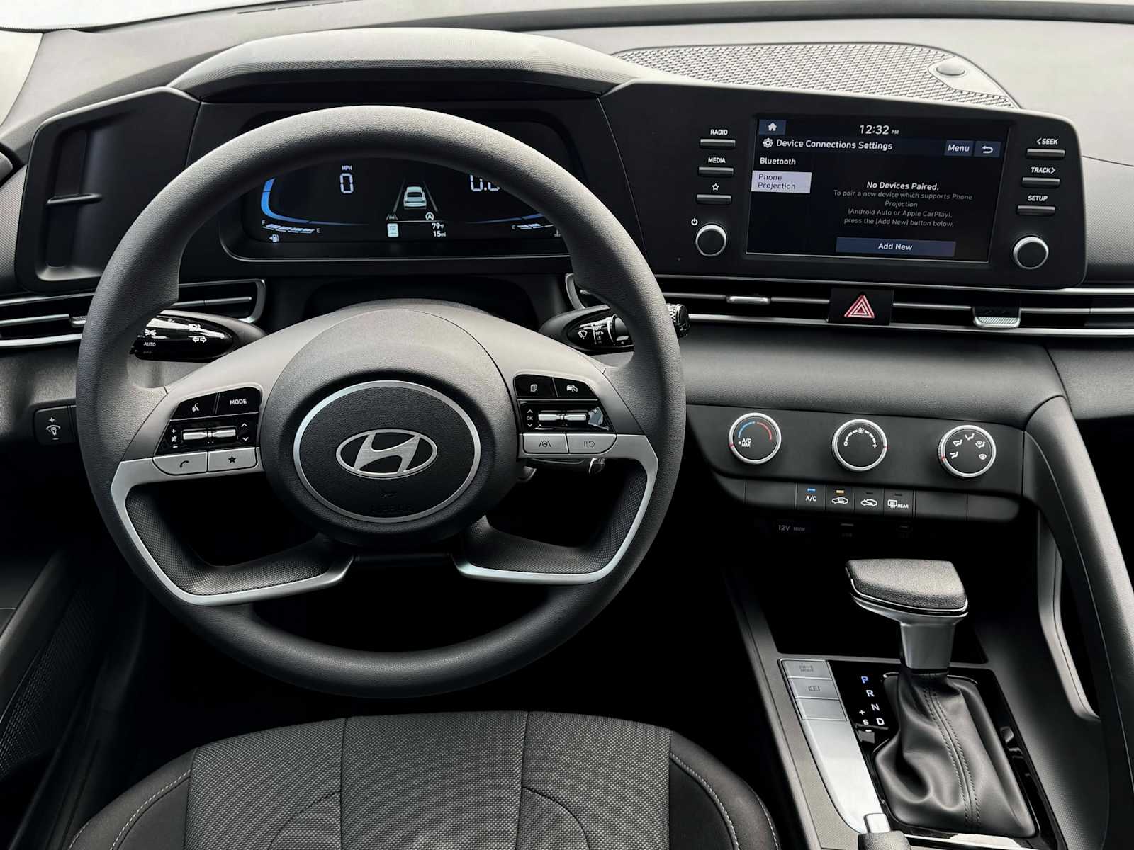 2025 Hyundai Elantra SE photo 17