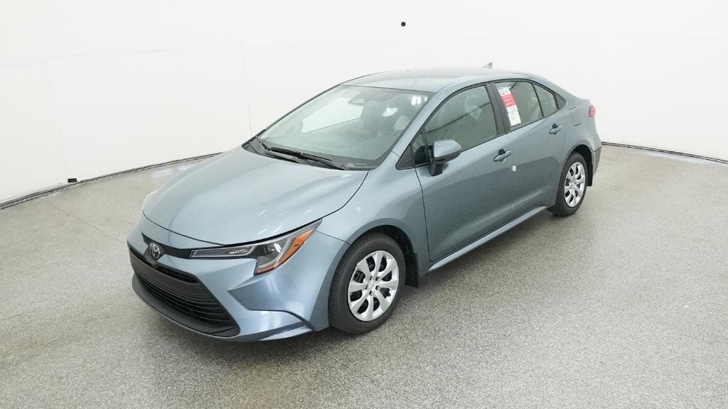 2026 Toyota Corolla LE's photo