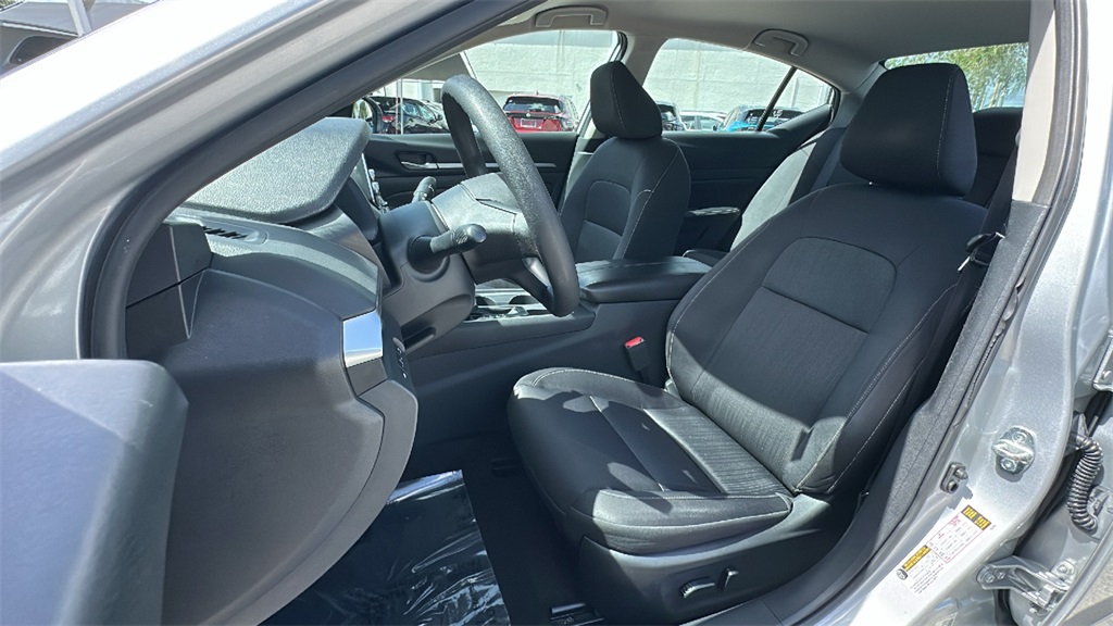 2022 Nissan Altima 2.5 SV photo 27