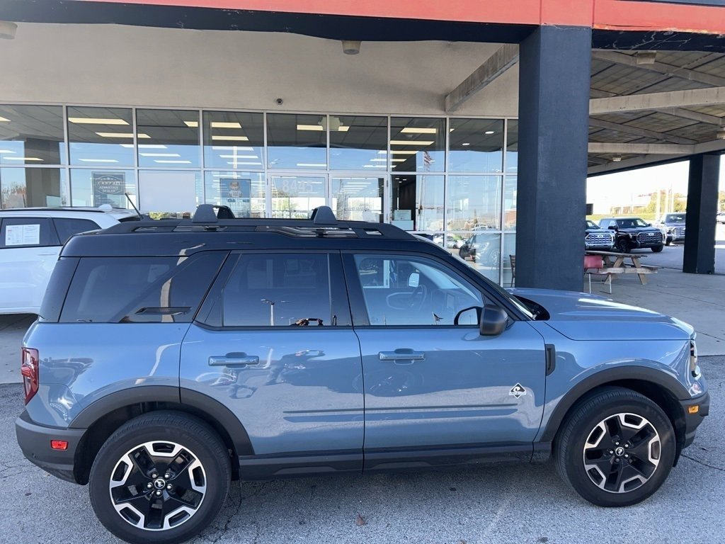 2022 Ford Bronco Sport Outer Banks photo 4