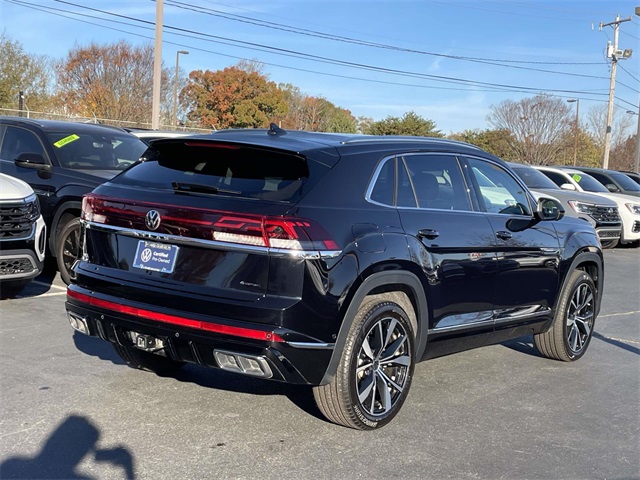 2025 Volkswagen Atlas Cross Sport SEL Premium R-Line photo 4