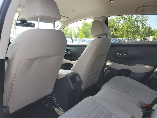 2026 Honda HR-V LX photo 14
