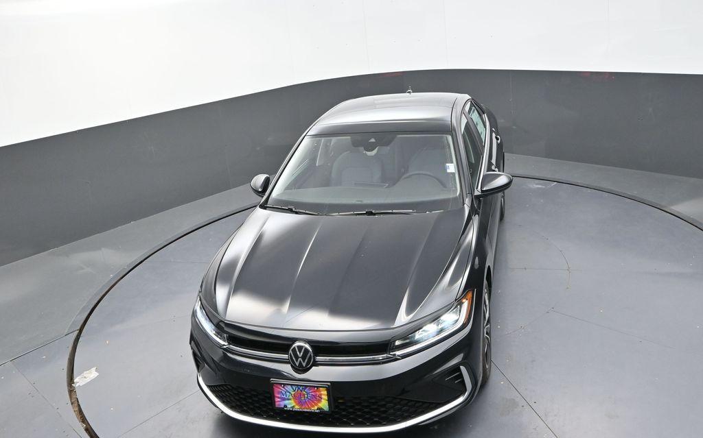 2025 Volkswagen Jetta 1.5T SE photo 10