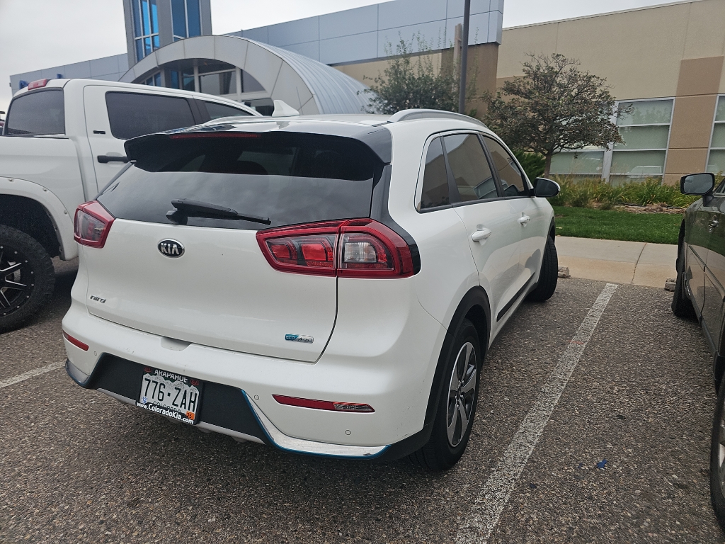 2019 Kia Niro Plug-In Hybrid EX Premium photo 3