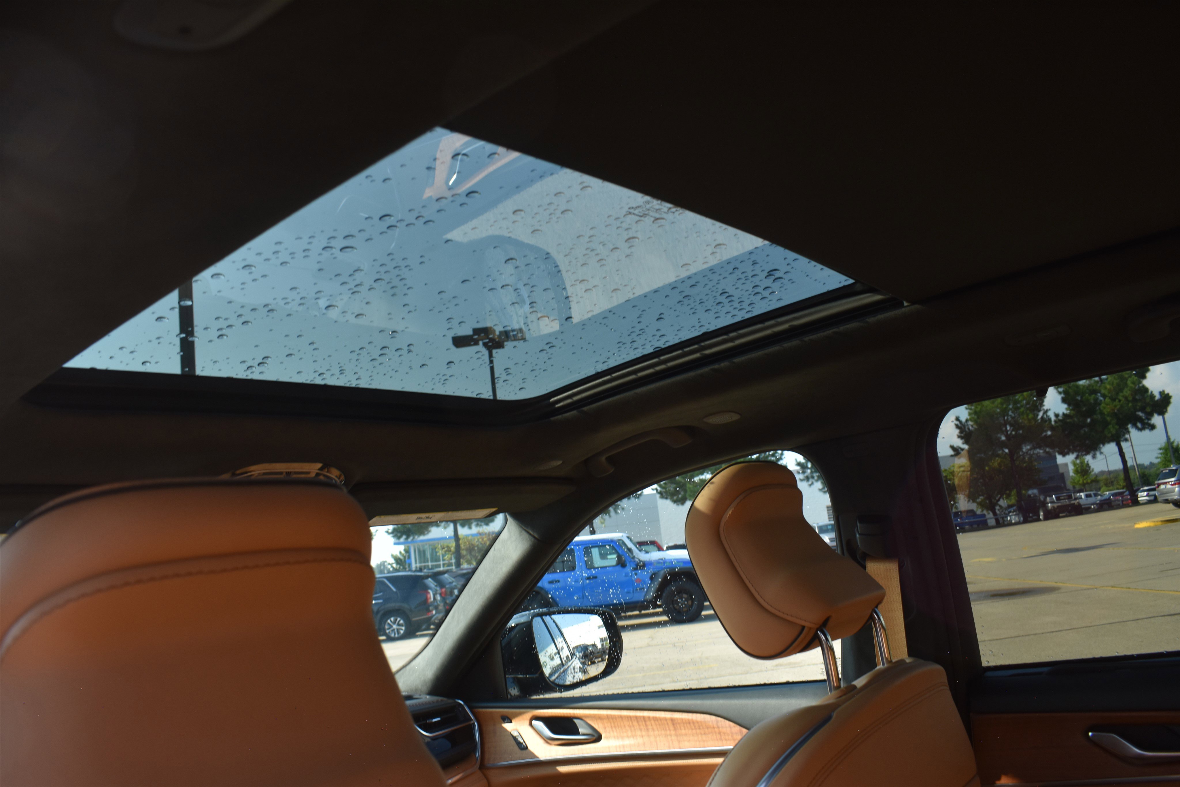 2022 Jeep Cherokee Summit 4xe photo 9
