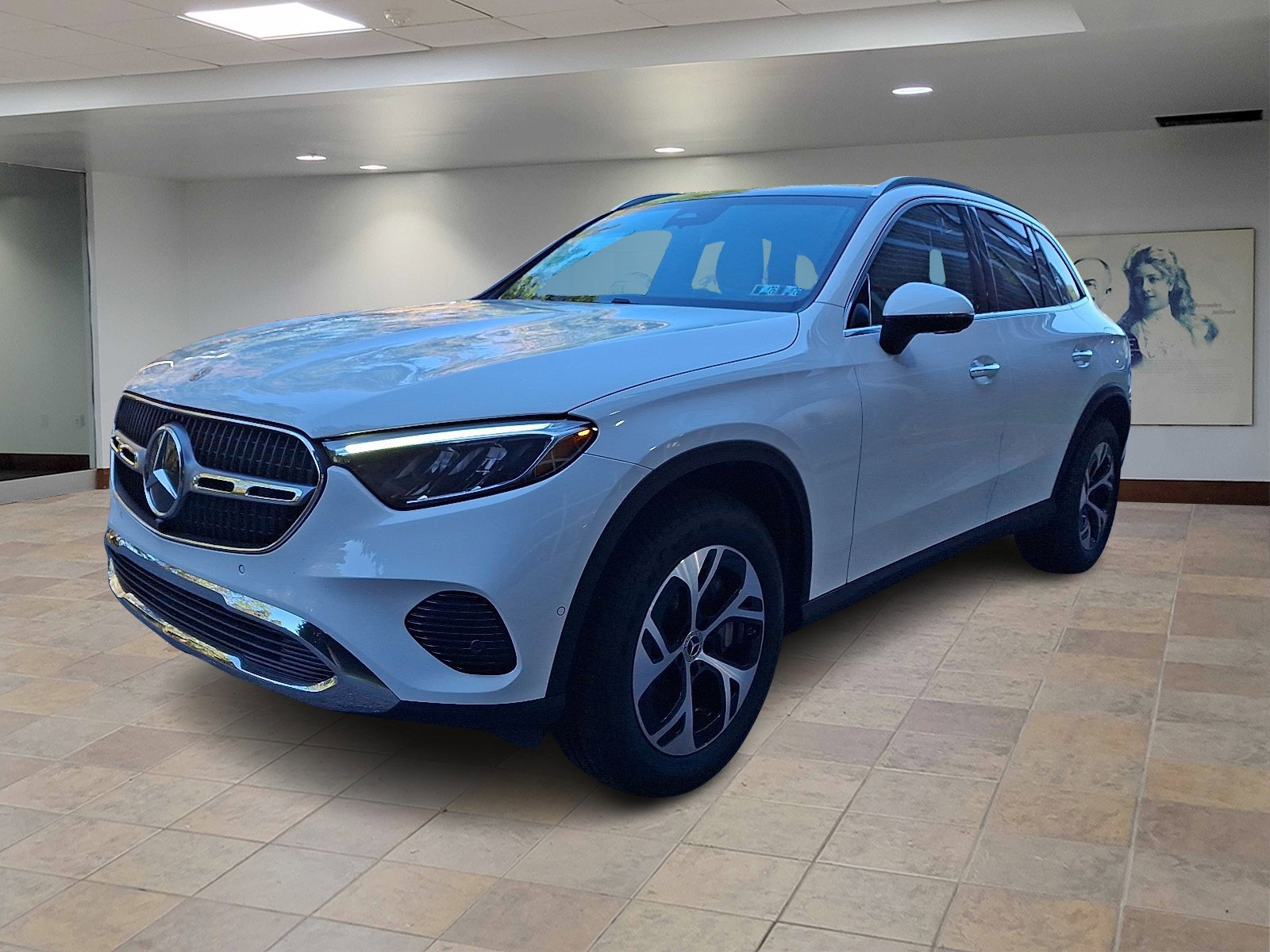 2026 Mercedes Benz GLC 350e 4MATIC photo 3
