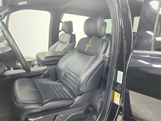 2023 Ford F-150 Platinum photo 19