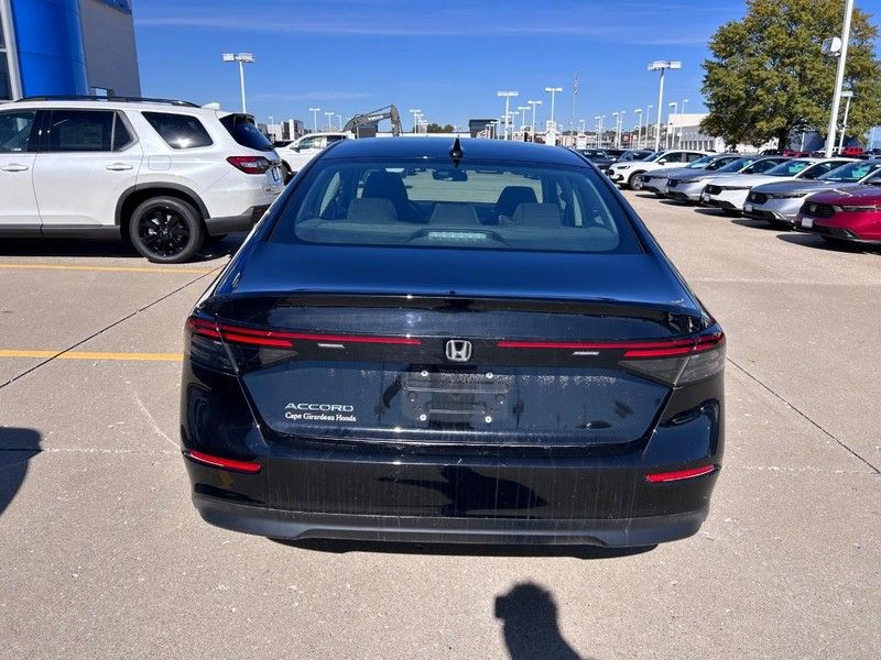 2024 Honda Accord 1.5T EX photo 2