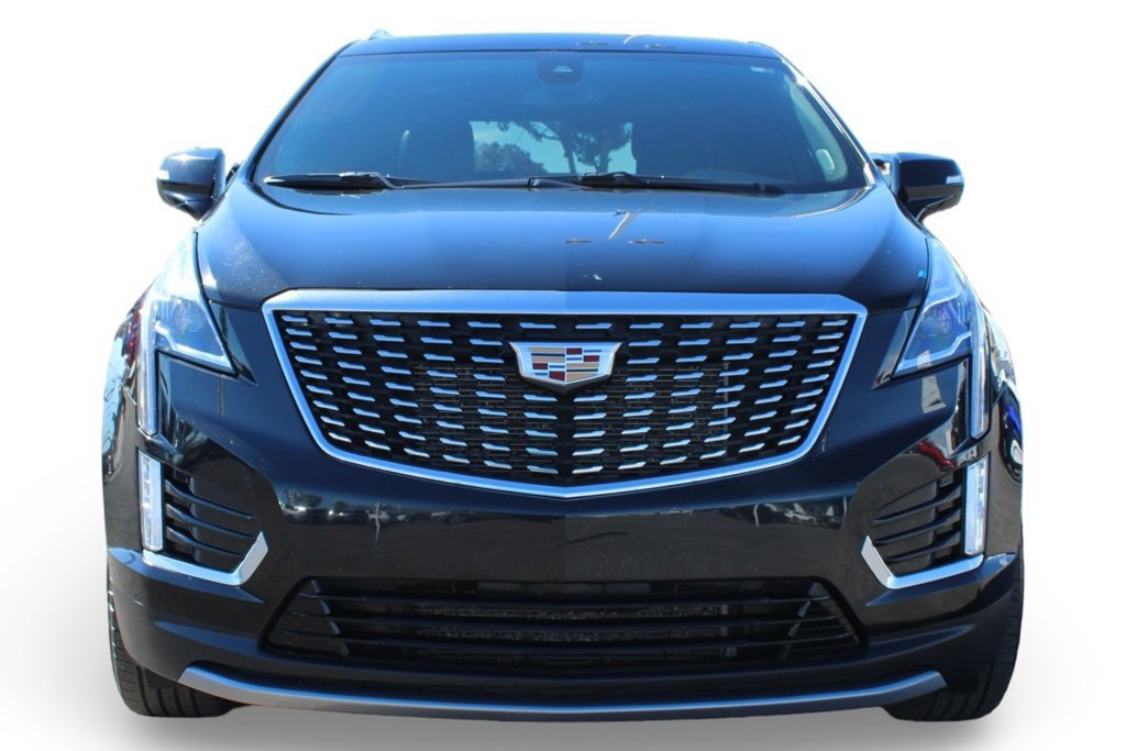 2022 Cadillac XT5 Premium Luxury photo 2