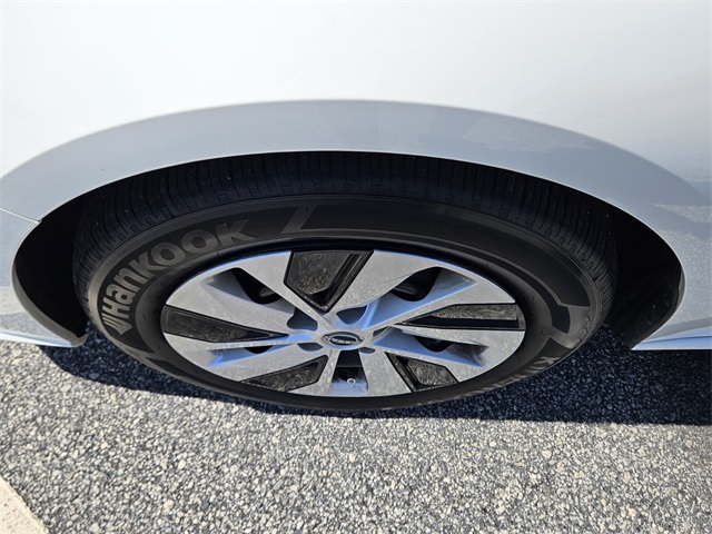 2025 Nissan Altima 2.5 S photo 15