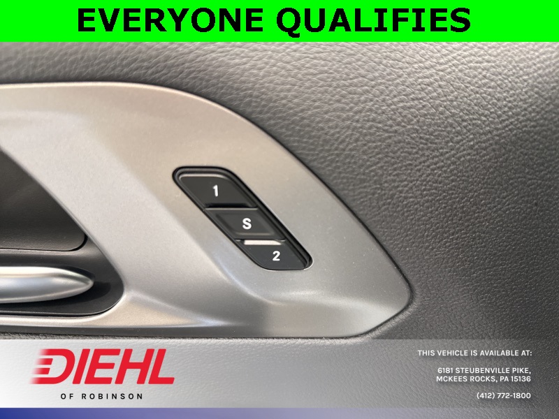 2026 Chrysler Pacifica photo 17