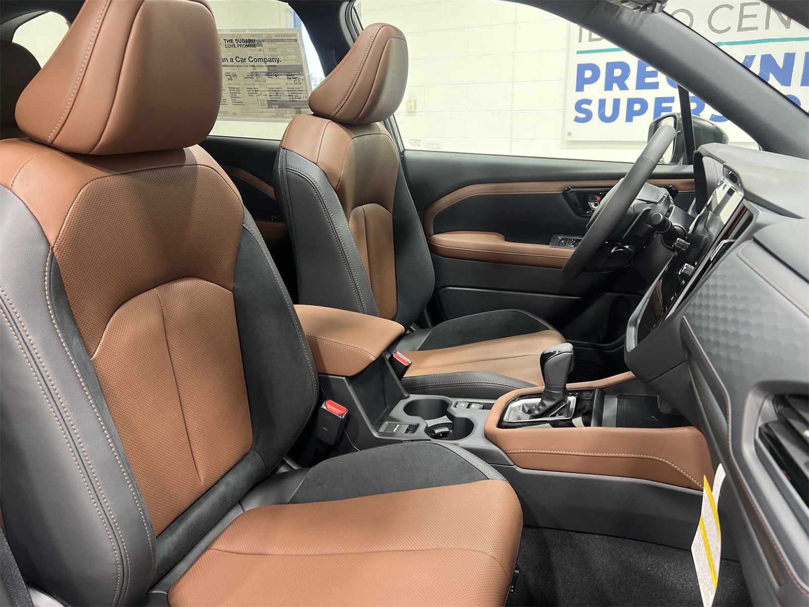 2025 Subaru Forester Touring photo 22