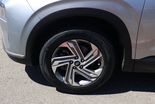 2021 Hyundai Santa Fe SE photo 6