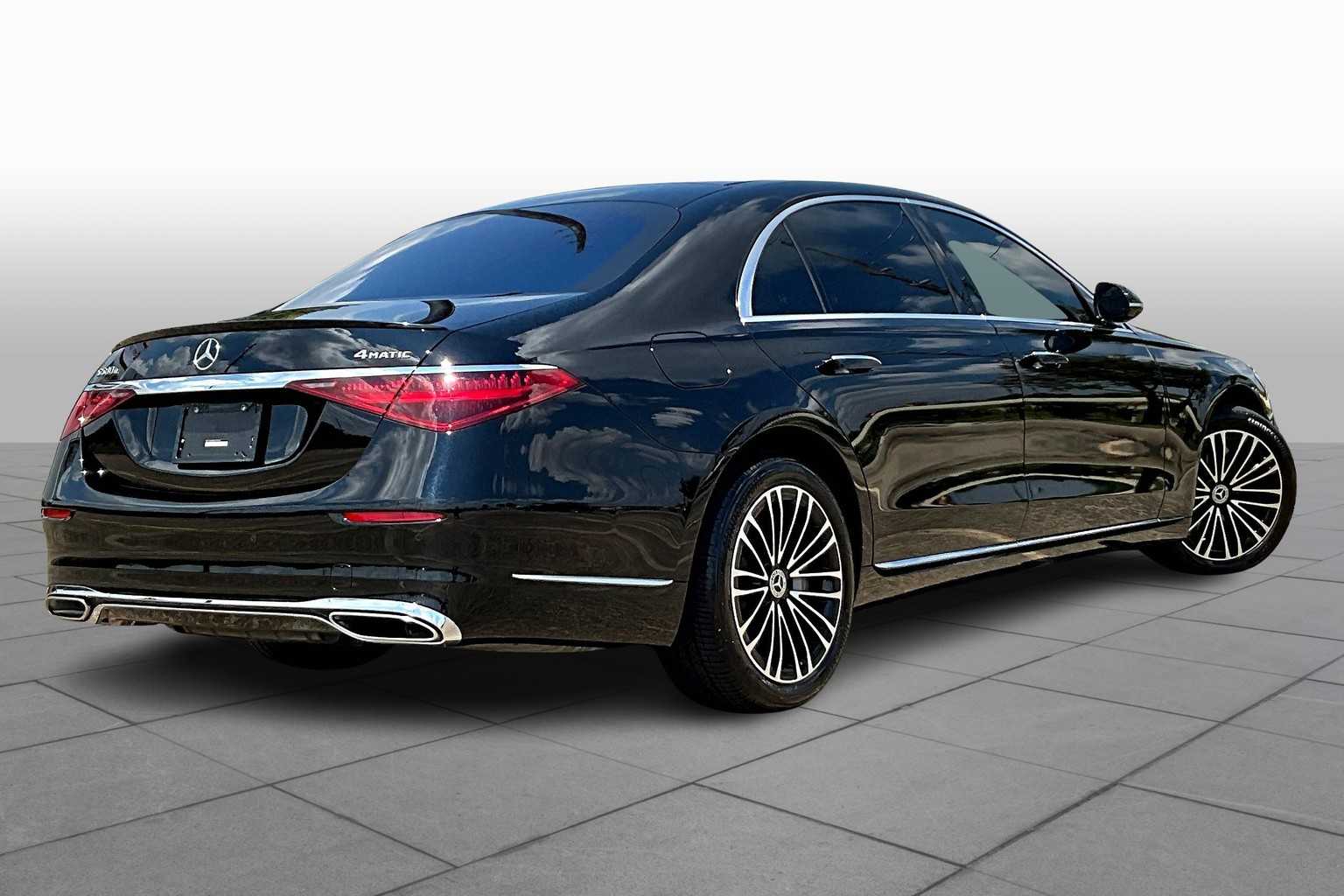 2024 Mercedes Benz S 580e photo 11