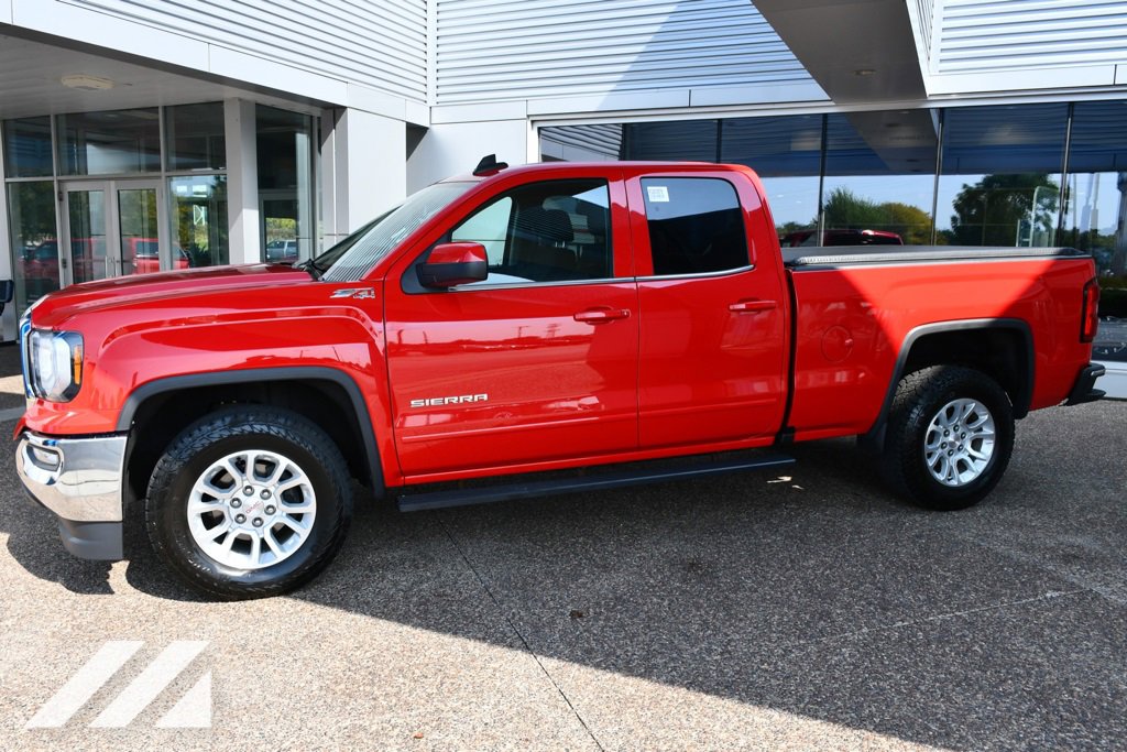 2019 Gmc Sierra 1500 Limited SLE photo 2