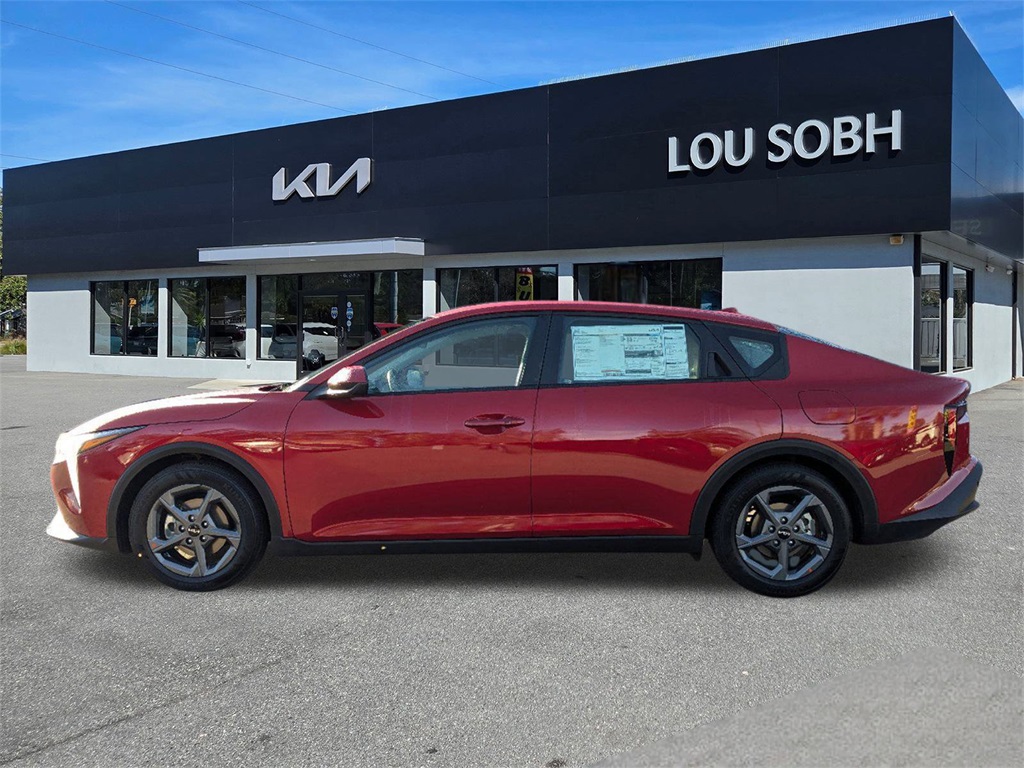 2025 Kia K4 LXS photo 3