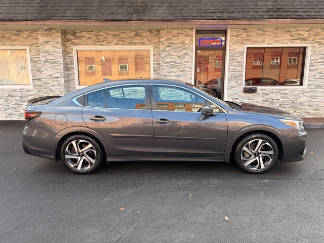 2022 Subaru Legacy Limited photo 4