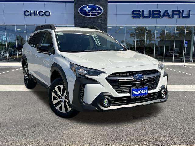 2025 Subaru Outback Premium's photo