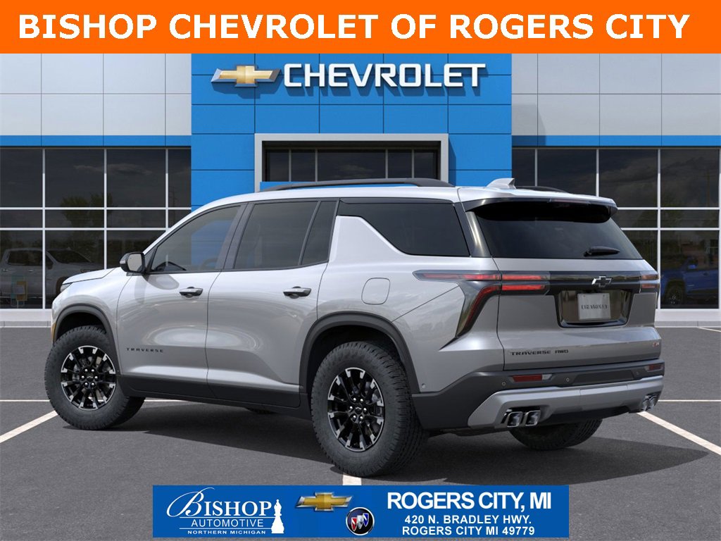 2026 Chevrolet Traverse Z71 photo 3