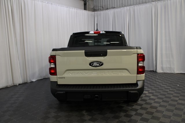 2025 Ford Maverick XLT photo 2