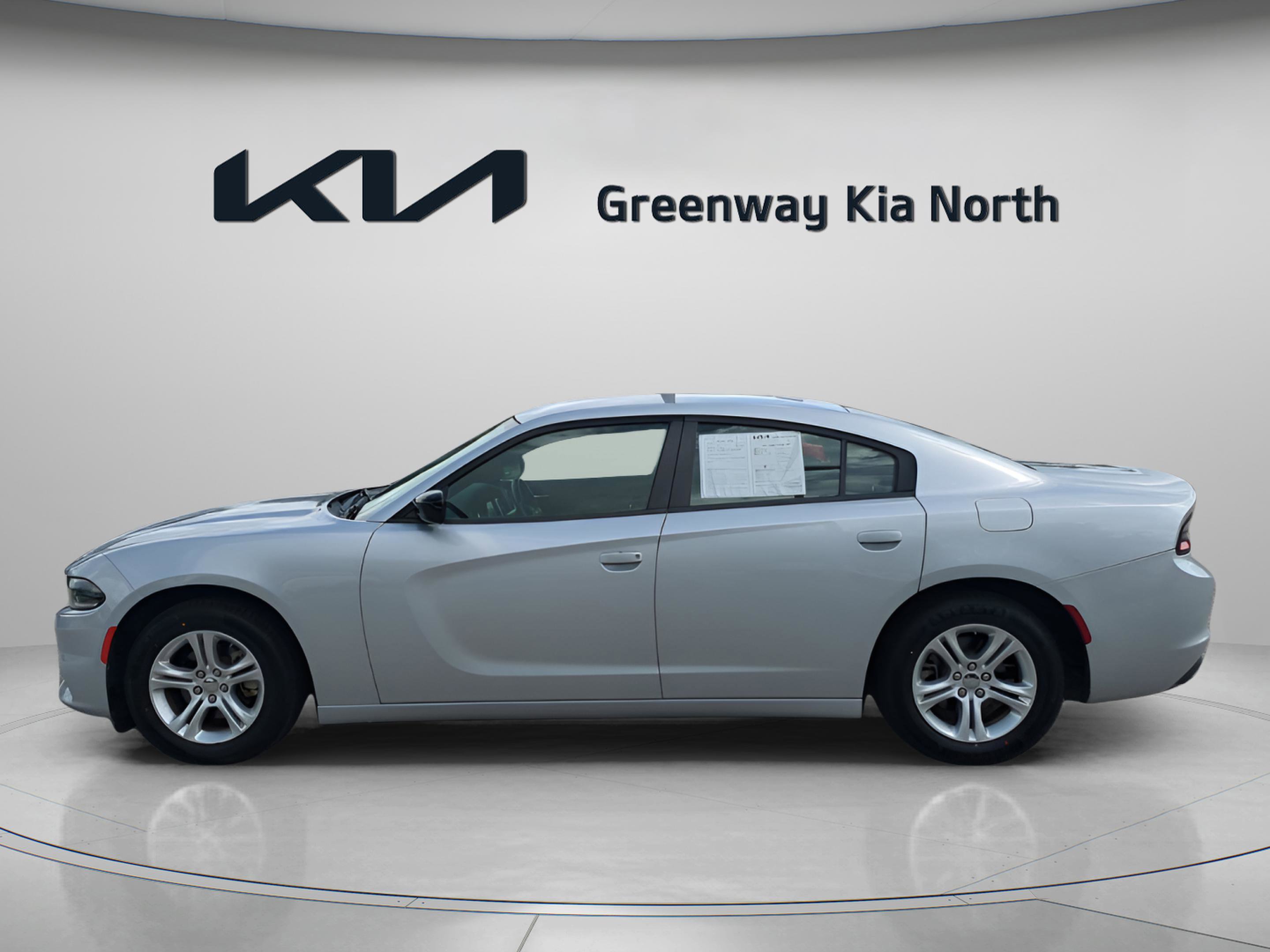 2023 Dodge Charger SXT photo 4
