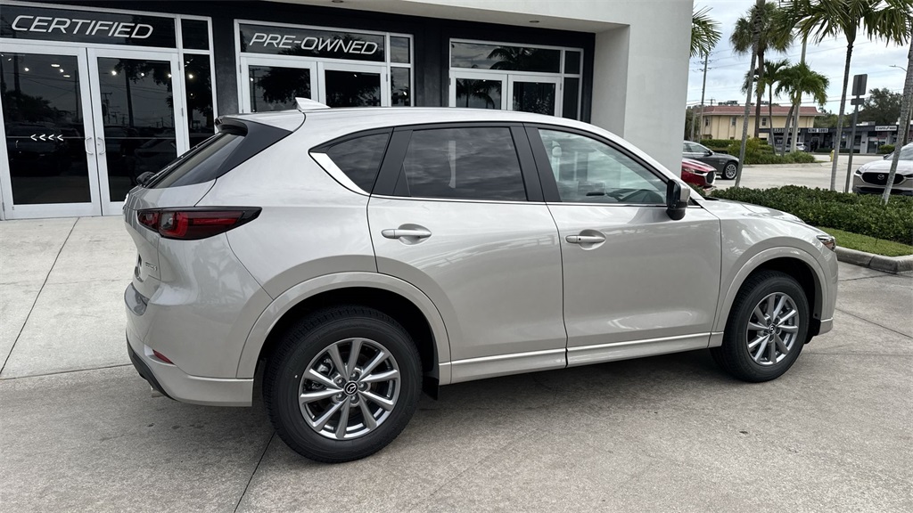 2025 Mazda CX-5 2.5 S Preferred photo 3