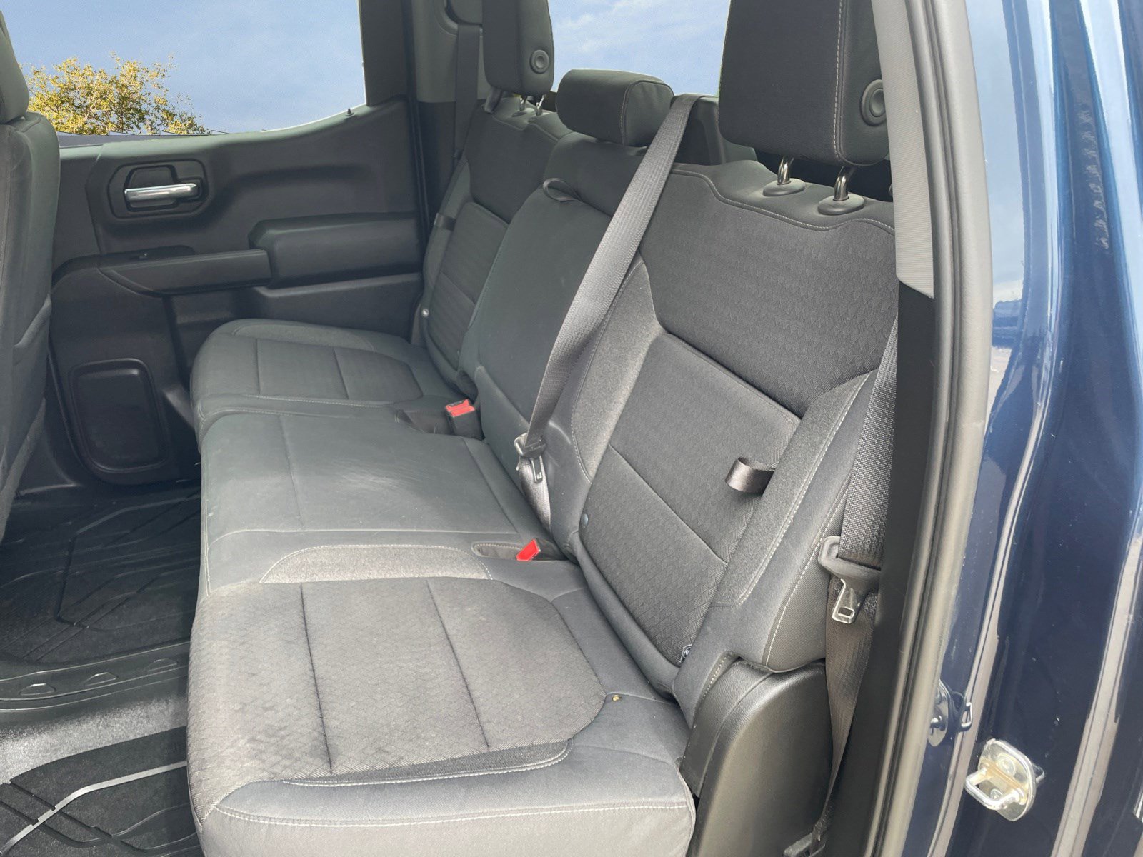 2019 Chevrolet Silverado 1500 LT photo 11