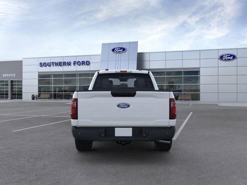 2025 Ford F-150 XL photo 4