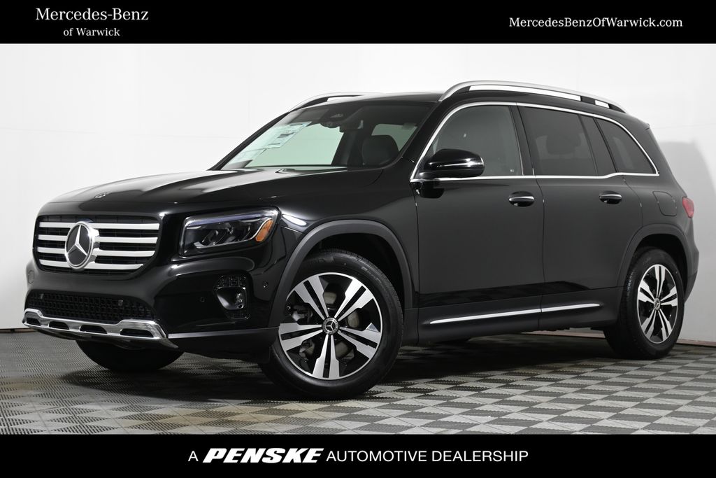 2026 Mercedes-Benz GLB GLB 250's photo