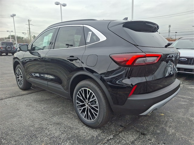 2025 Ford Escape Plug-In Hybrid photo 3