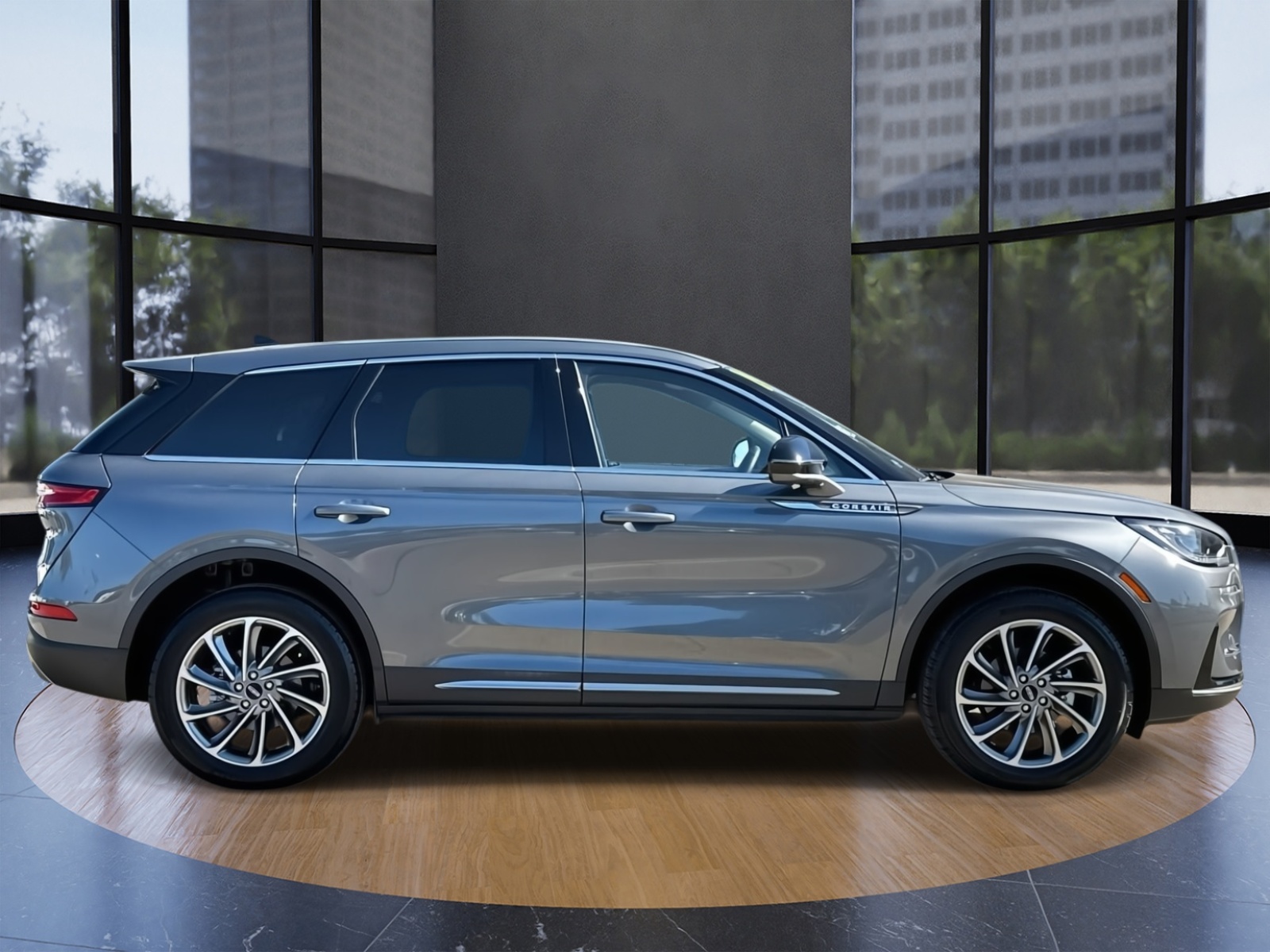 2024 Lincoln Corsair Premiere photo 2