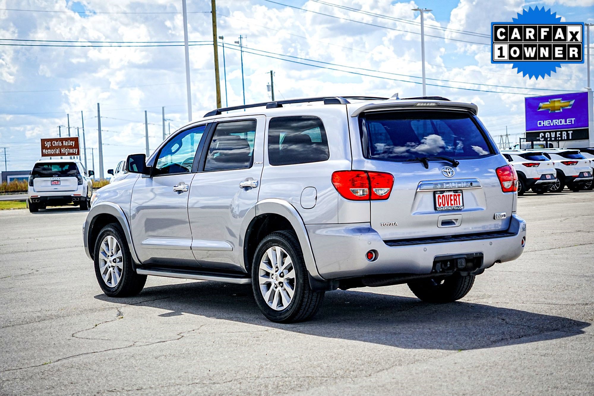 2010 Toyota Sequoia Limited photo 4