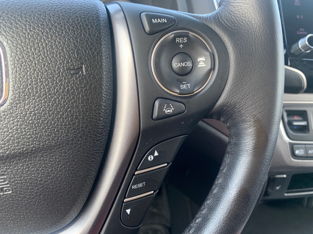 2023 Honda Ridgeline RTL photo 9