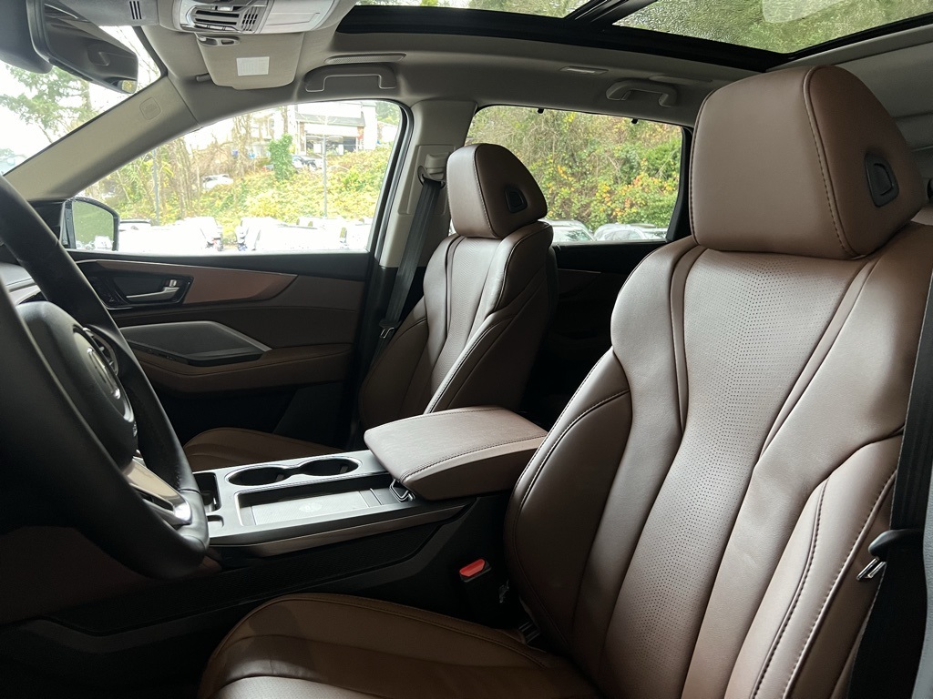 2026 Acura MDX Technology SH-AWD photo 13
