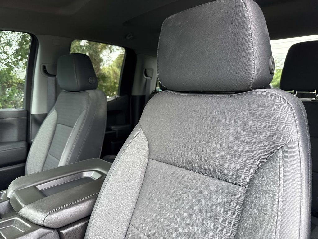 2020 Chevrolet Silverado 1500 LT photo 22