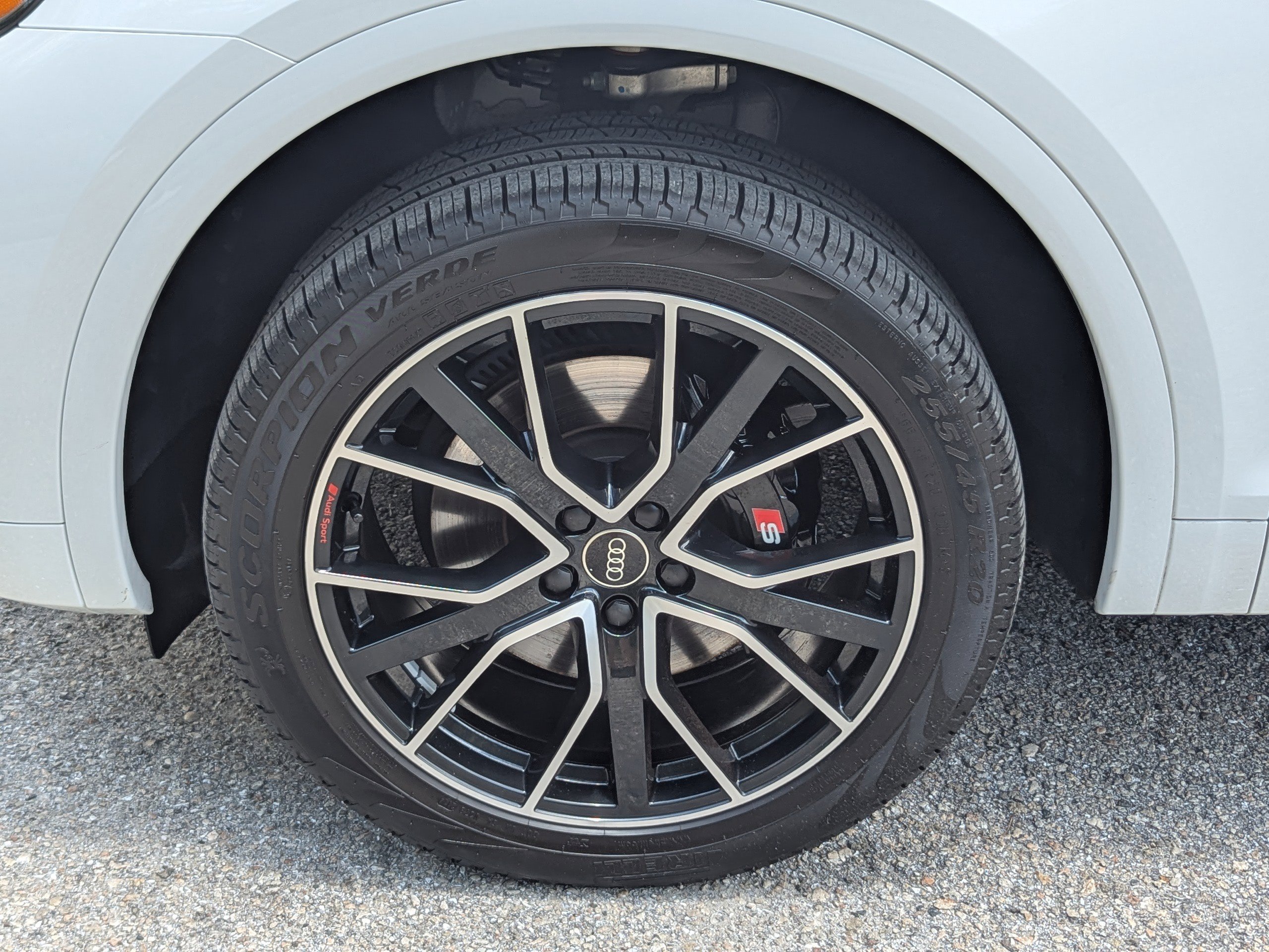 2024 Audi SQ5 Premium Plus photo 35