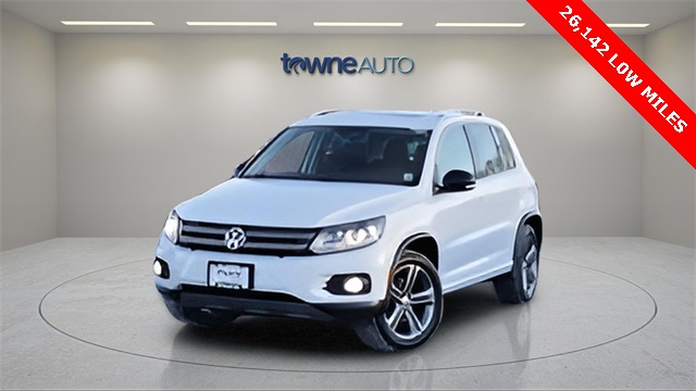 2017 Volkswagen Tiguan Sport's photo