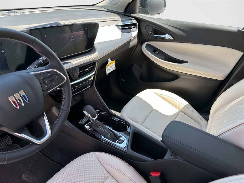 2026 Buick Encore GX Avenir photo 22