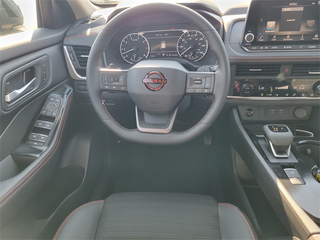 2026 Nissan Rogue SV photo 24
