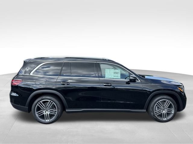 2025 Mercedes Benz GLS 450 4MATIC photo 5