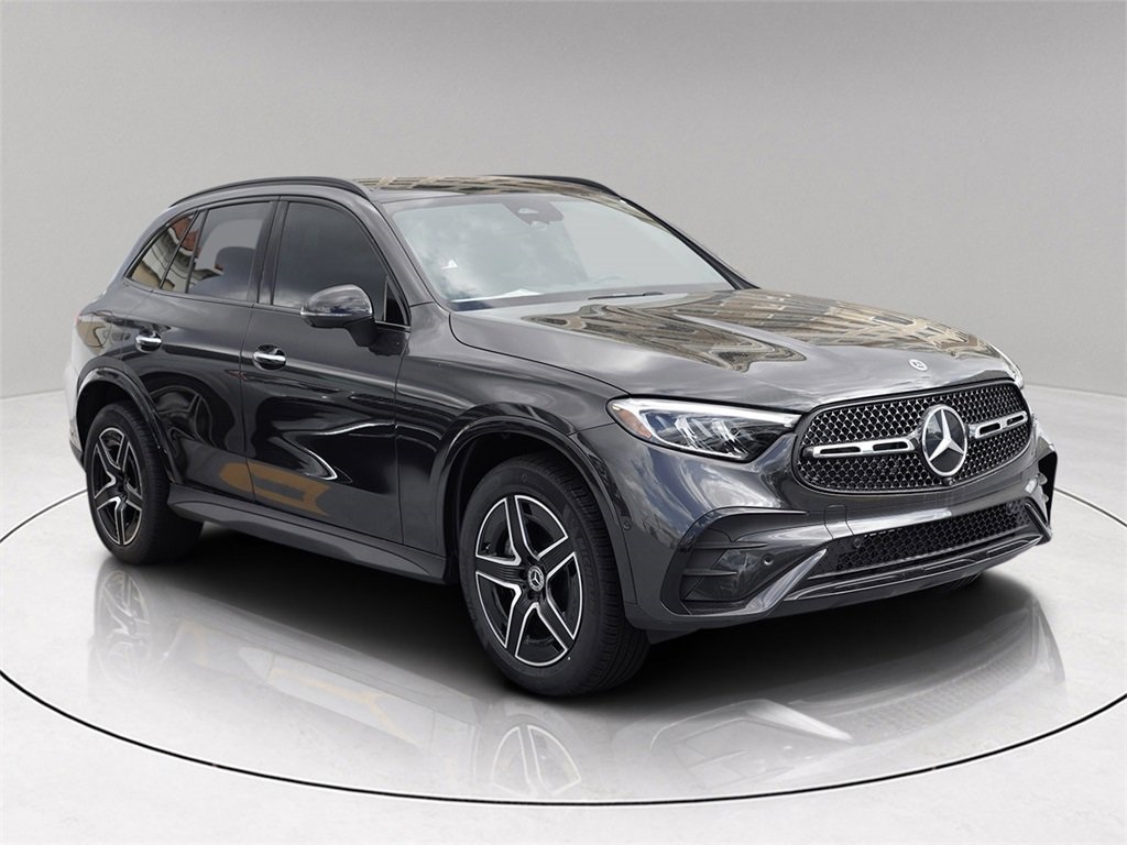 2025 Mercedes-Benz GLC