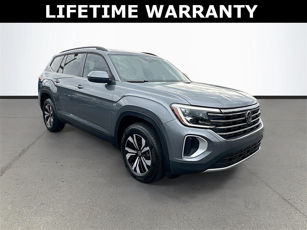 2024 Volkswagen Atlas SE's photo