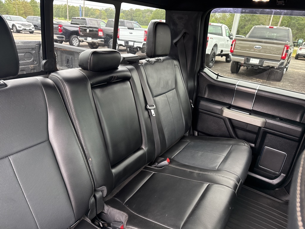 2018 Ford F-150 Lariat FX4 photo 10