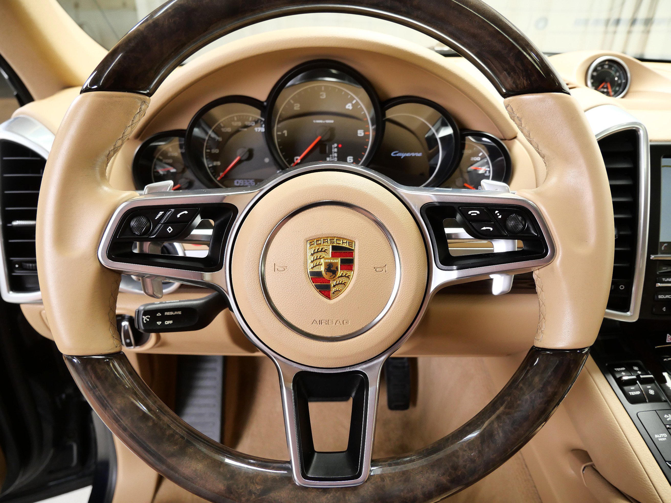 2015 Porsche Cayenne Diesel photo 23