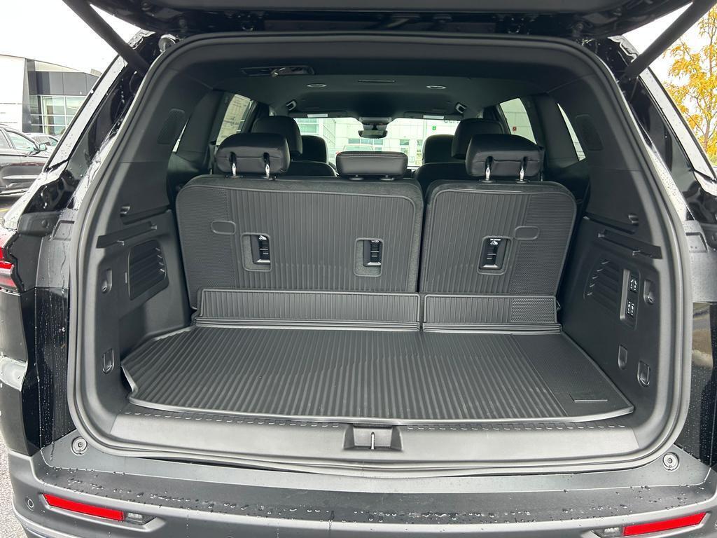 2026 Buick Enclave Preferred photo 12