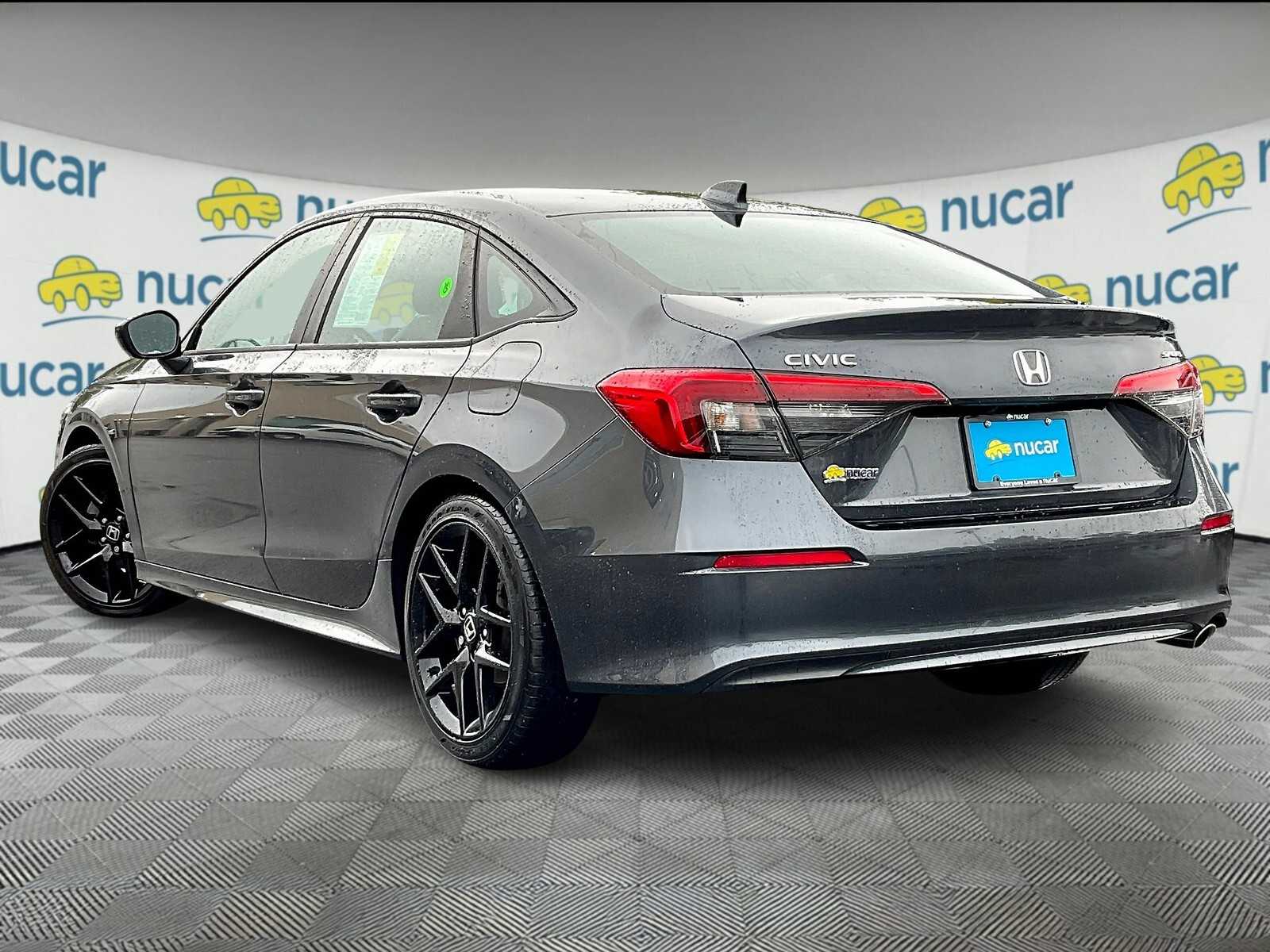 2022 Honda Civic Sport photo 4