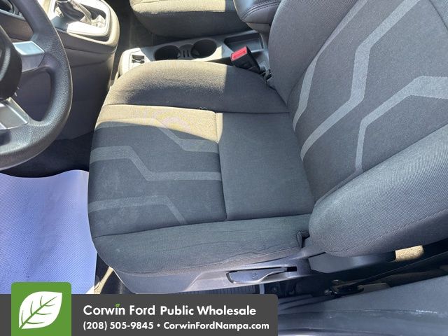 2014 Ford Transit Connect XLT photo 25